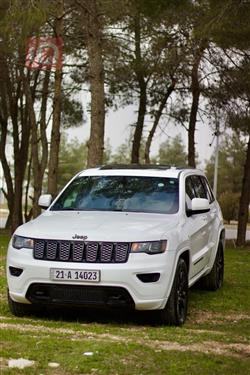 جيب جراند شيروكي